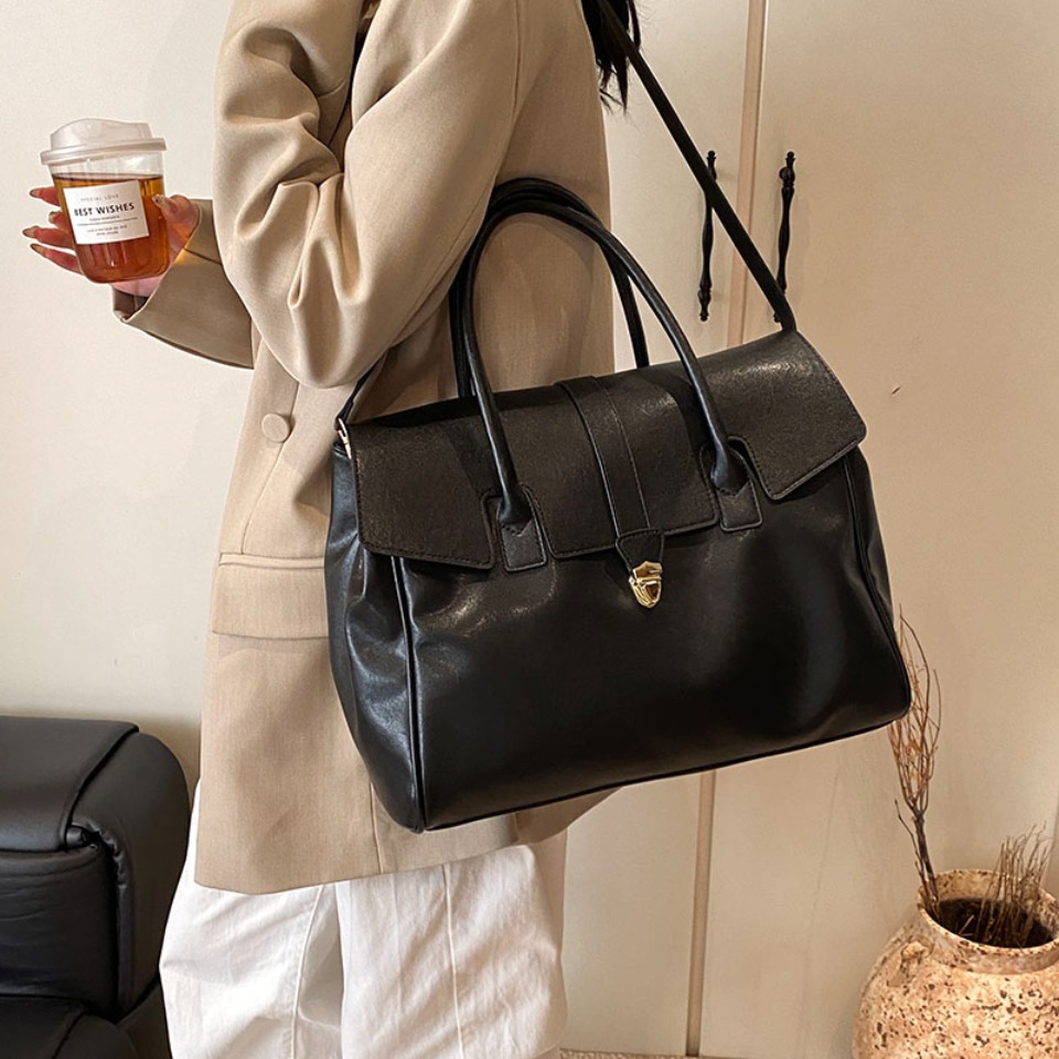 Luxury Large Capacity Boston W - đánh giá và giá Luxury Bags Made